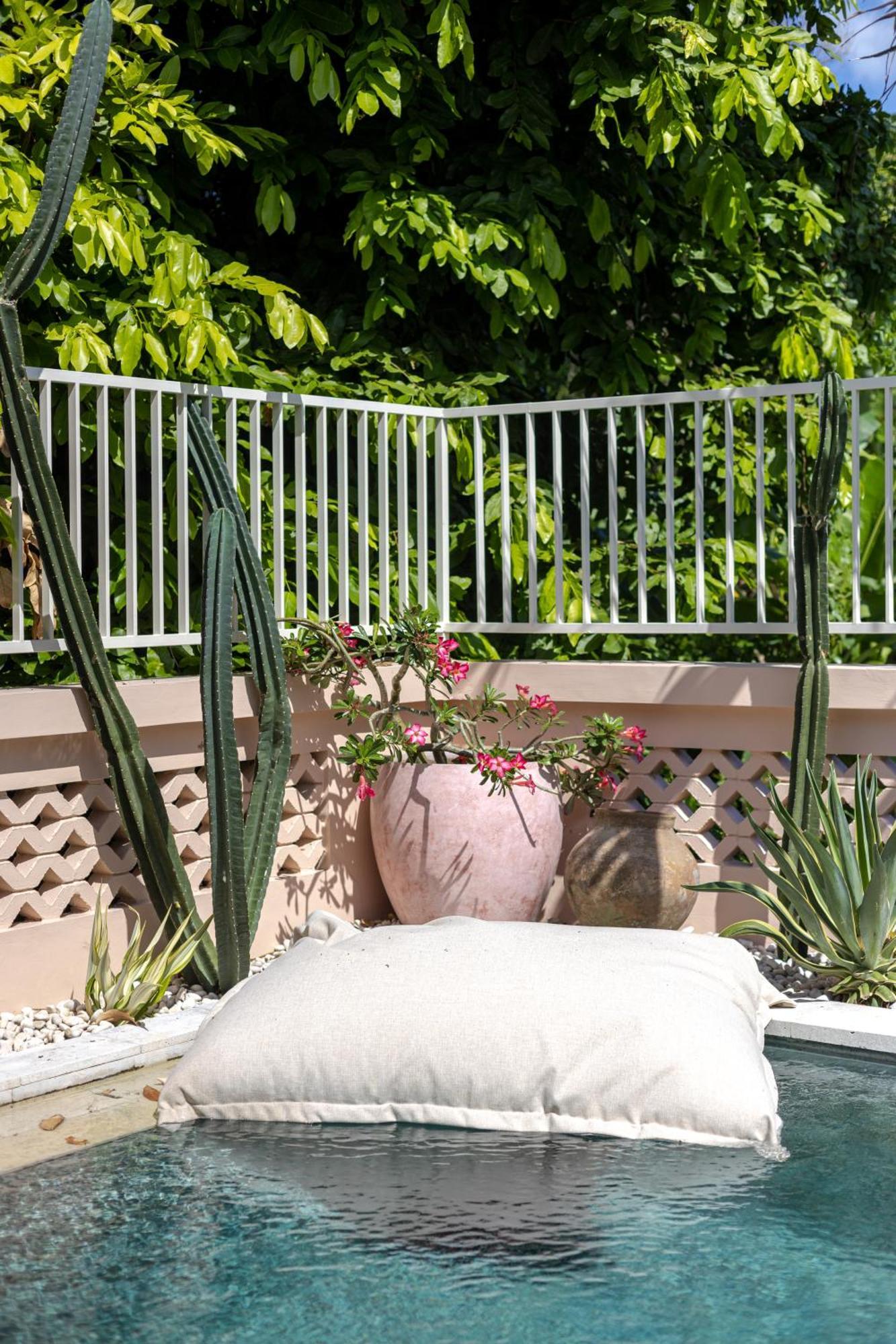 The Pink Joglo, A Cheerful 3Bdr Villa W/Pool And Rice-Field View. Dalung  Extérieur photo