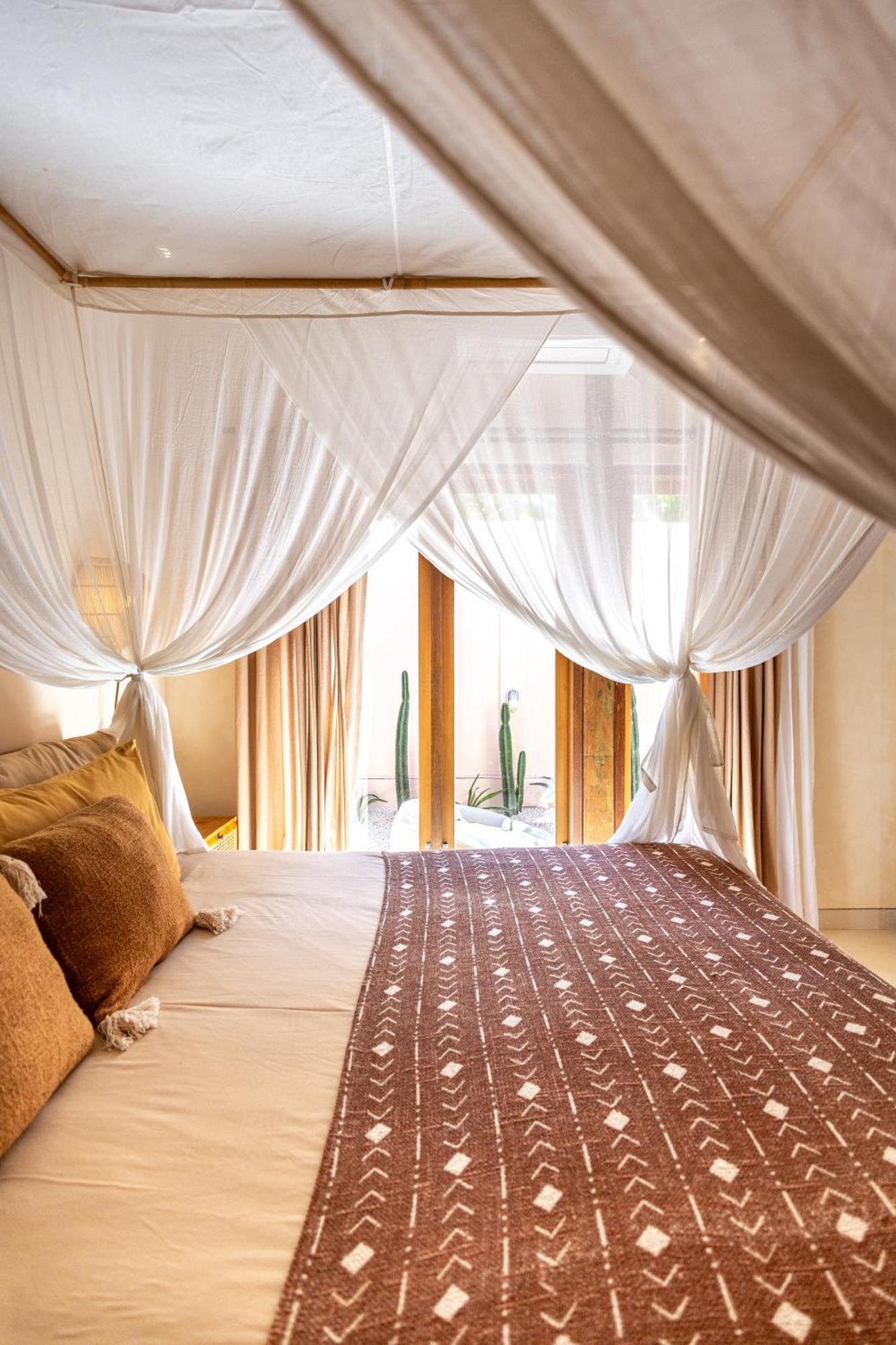 The Pink Joglo, A Cheerful 3Bdr Villa W/Pool And Rice-Field View. Dalung  Extérieur photo