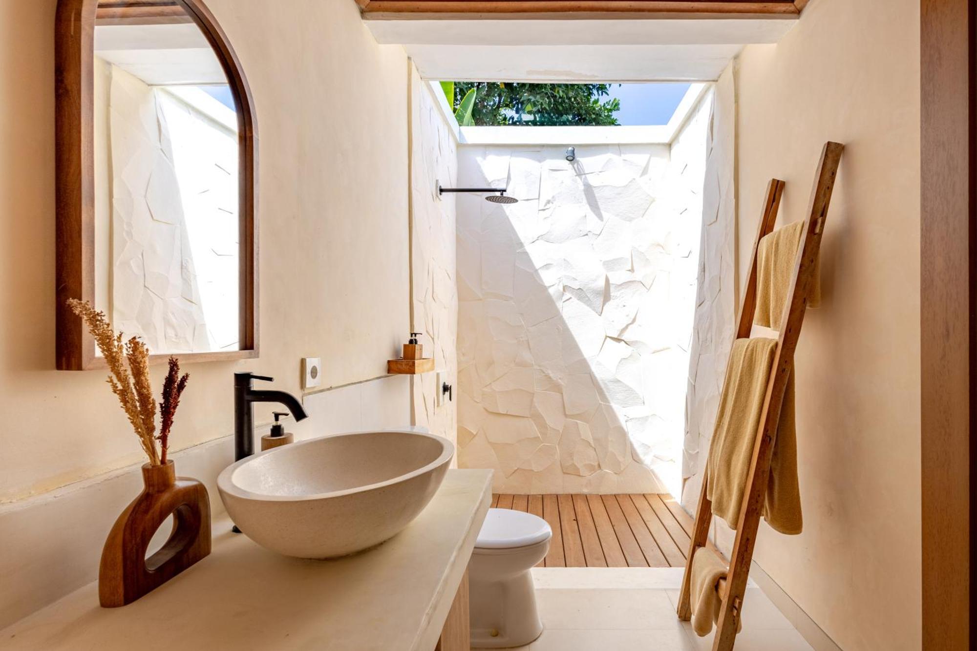 The Pink Joglo, A Cheerful 3Bdr Villa W/Pool And Rice-Field View. Dalung  Extérieur photo